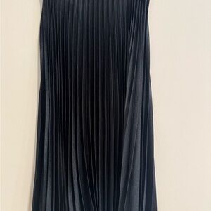 Zara Navy Pleated Skirt (S)